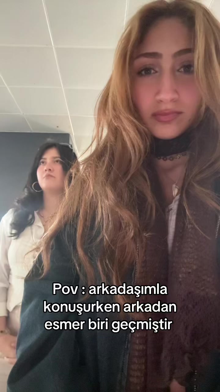 @Ronika rr