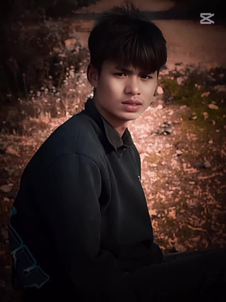 @() PLAY ^ BOY! 🤧