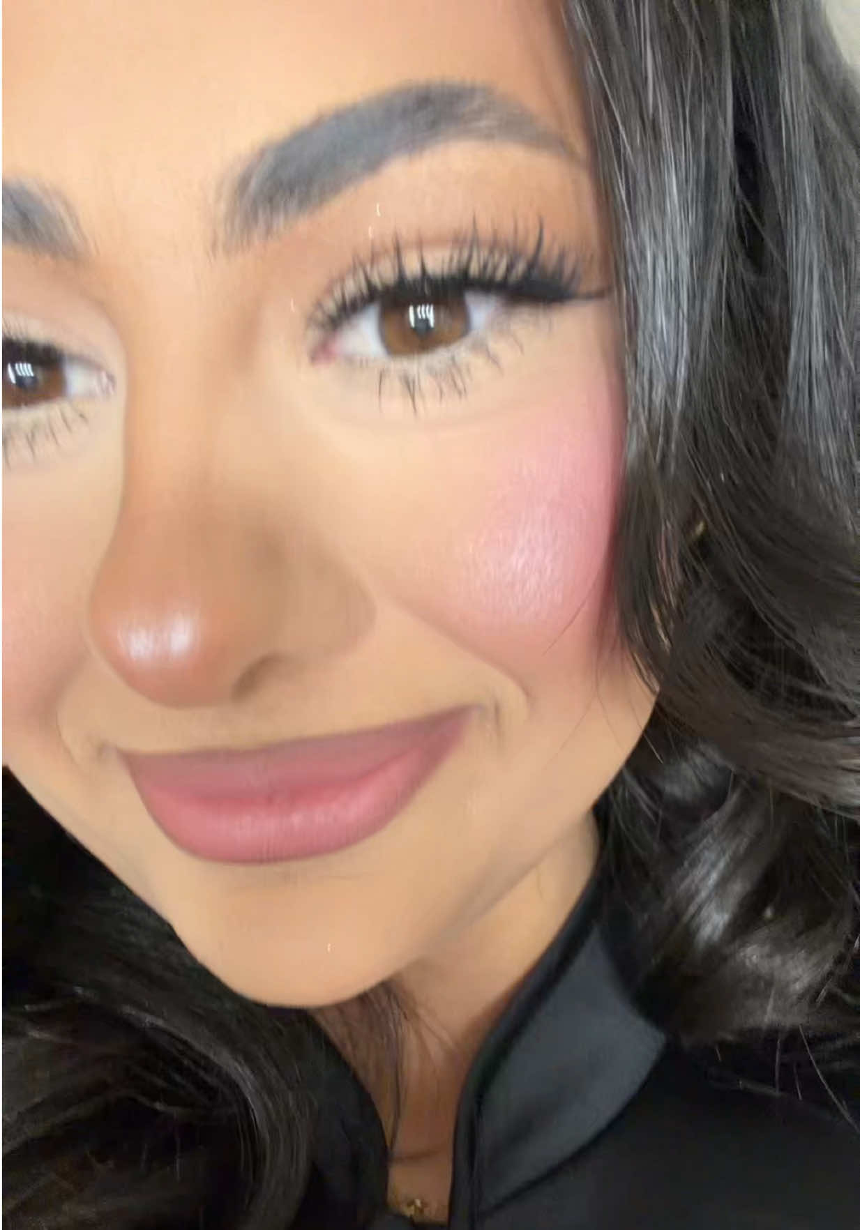 @Sinnnthia