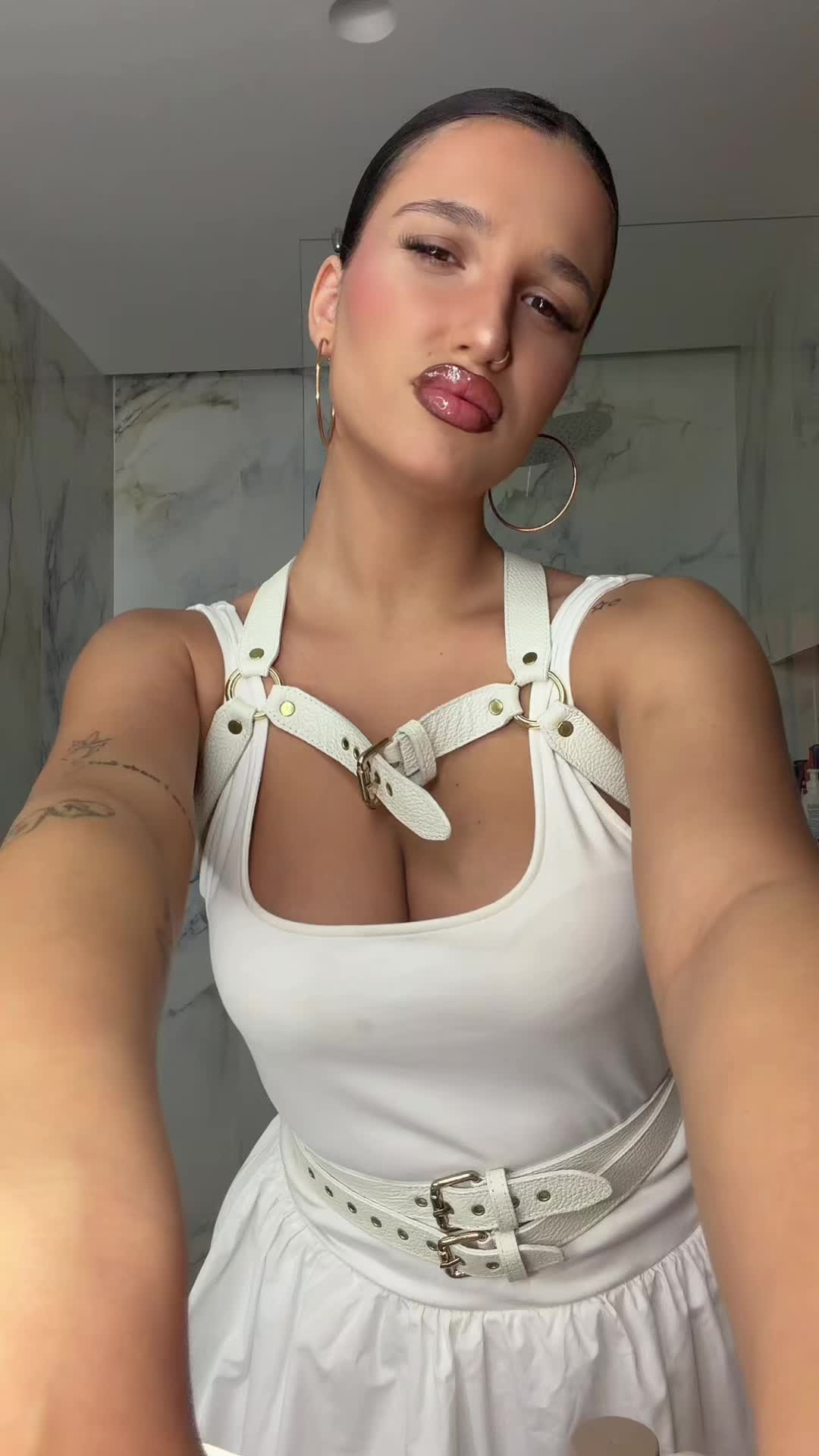 @maria.tsiaraa