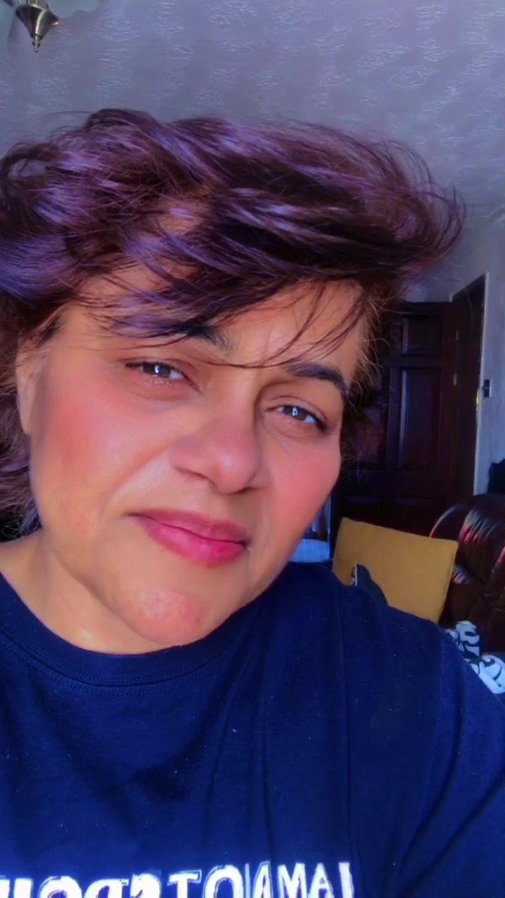 @Roohi KhanUK