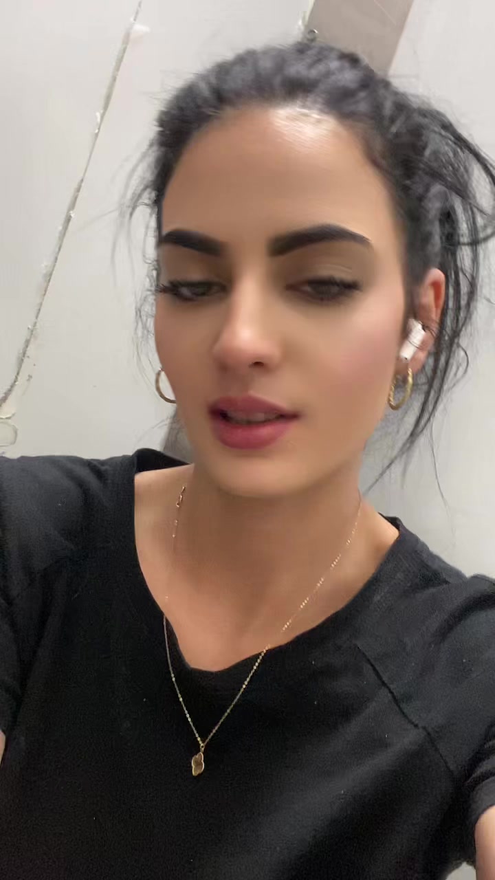 @Carla Nicoleta