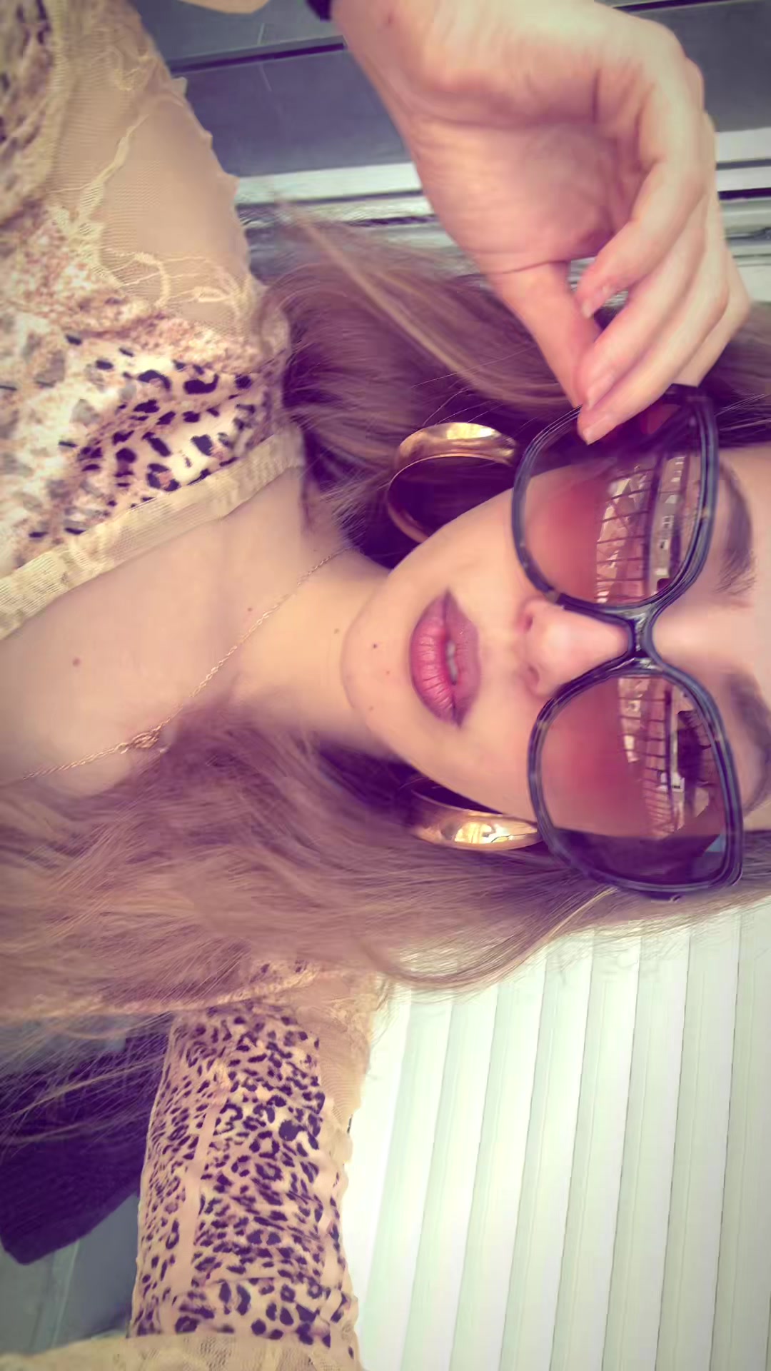 @🦋
