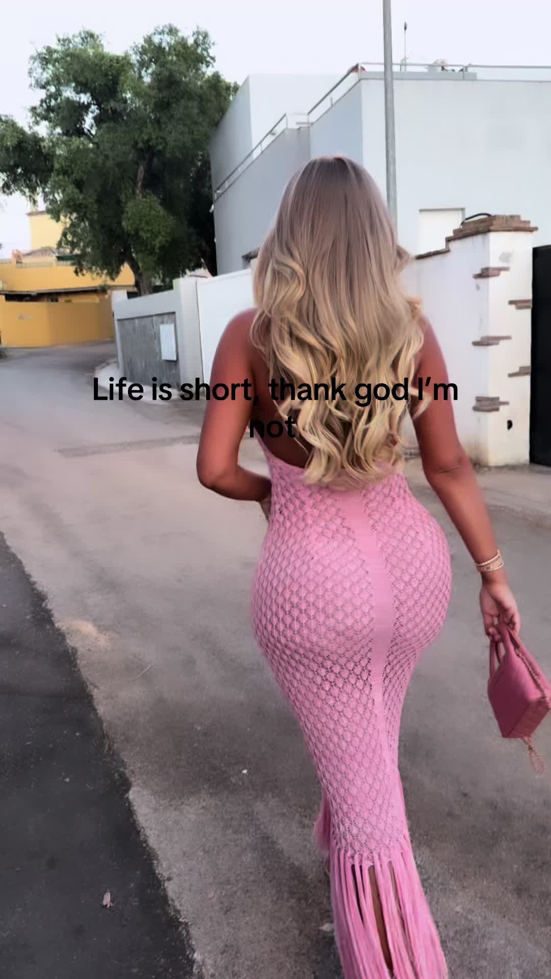 @Sophieeoneill