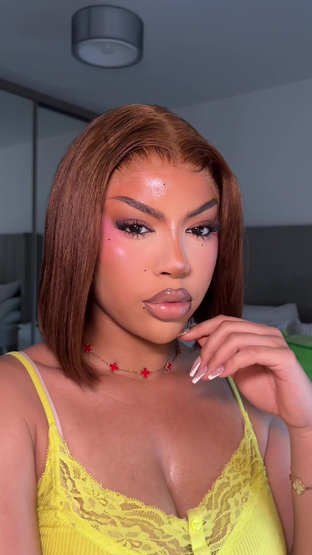 @inezblanchettee
