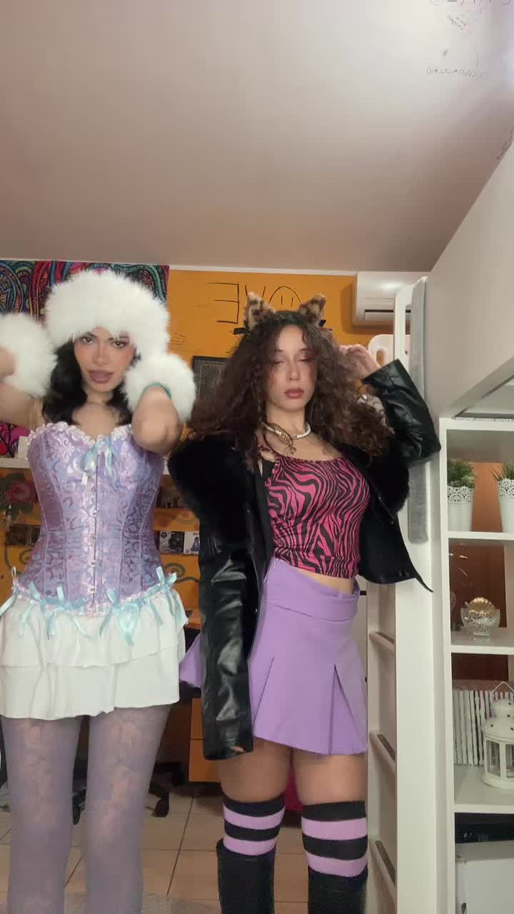@Red&hearts;️💋🍷👹🍓🍒