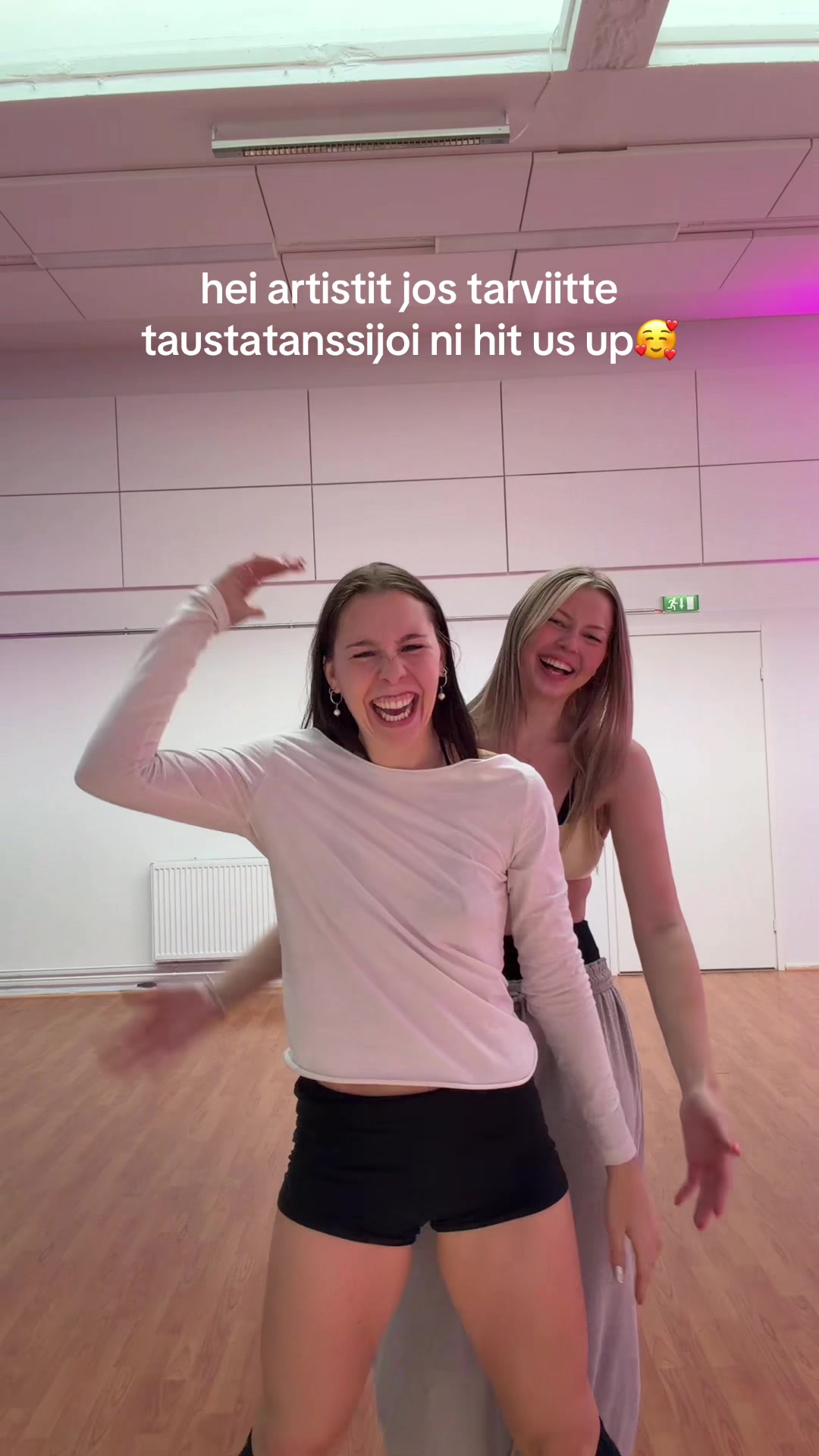 @Ella