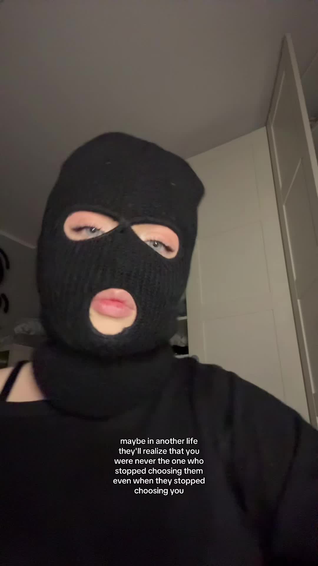 @🖤