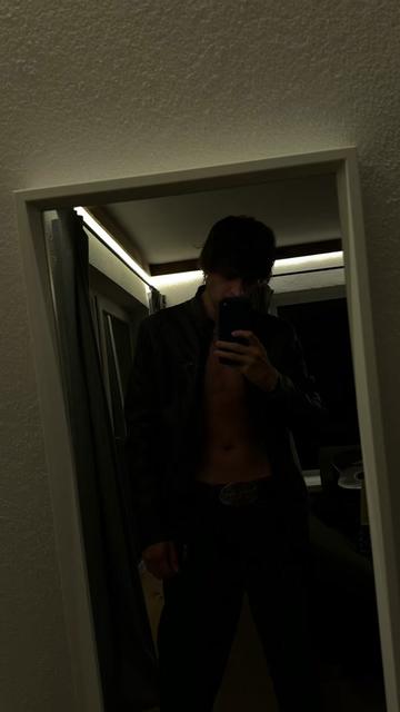 @IG: masked.dan