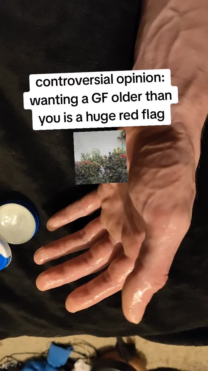 @evilhandsarehappyhands