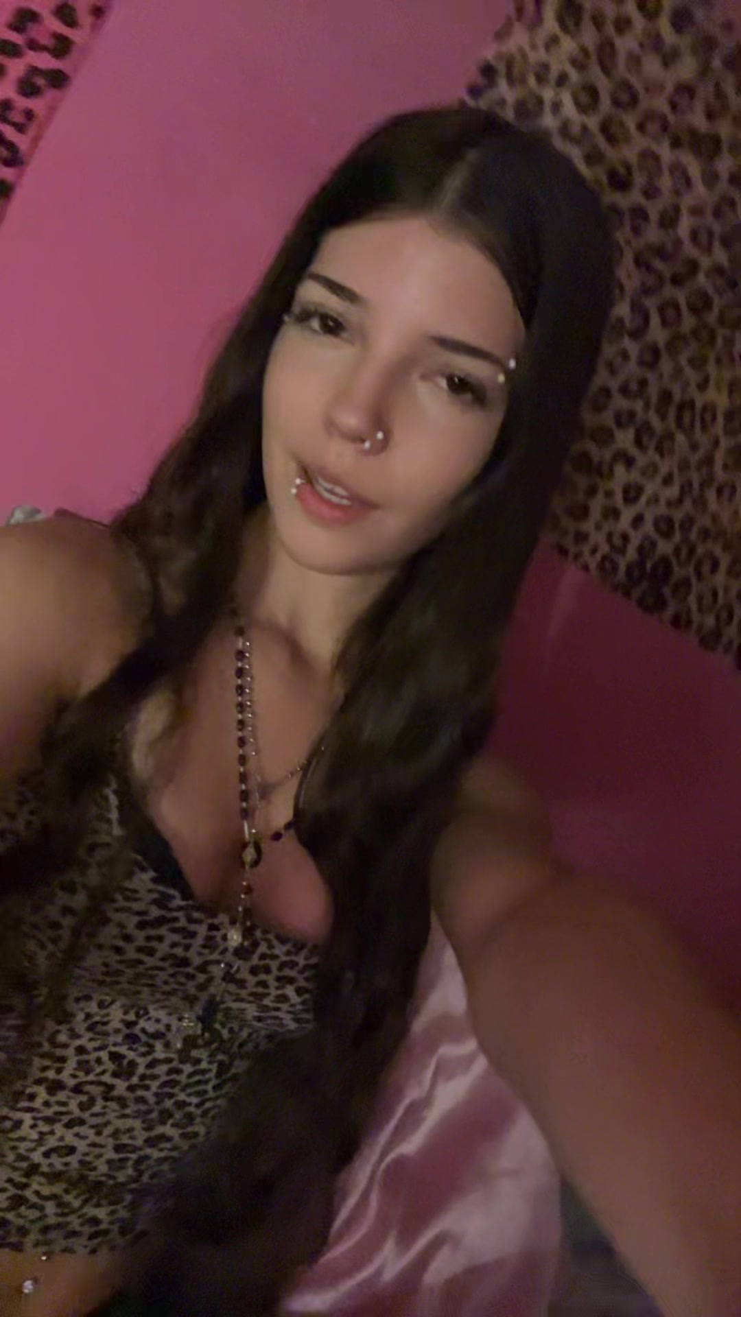 @aleee
