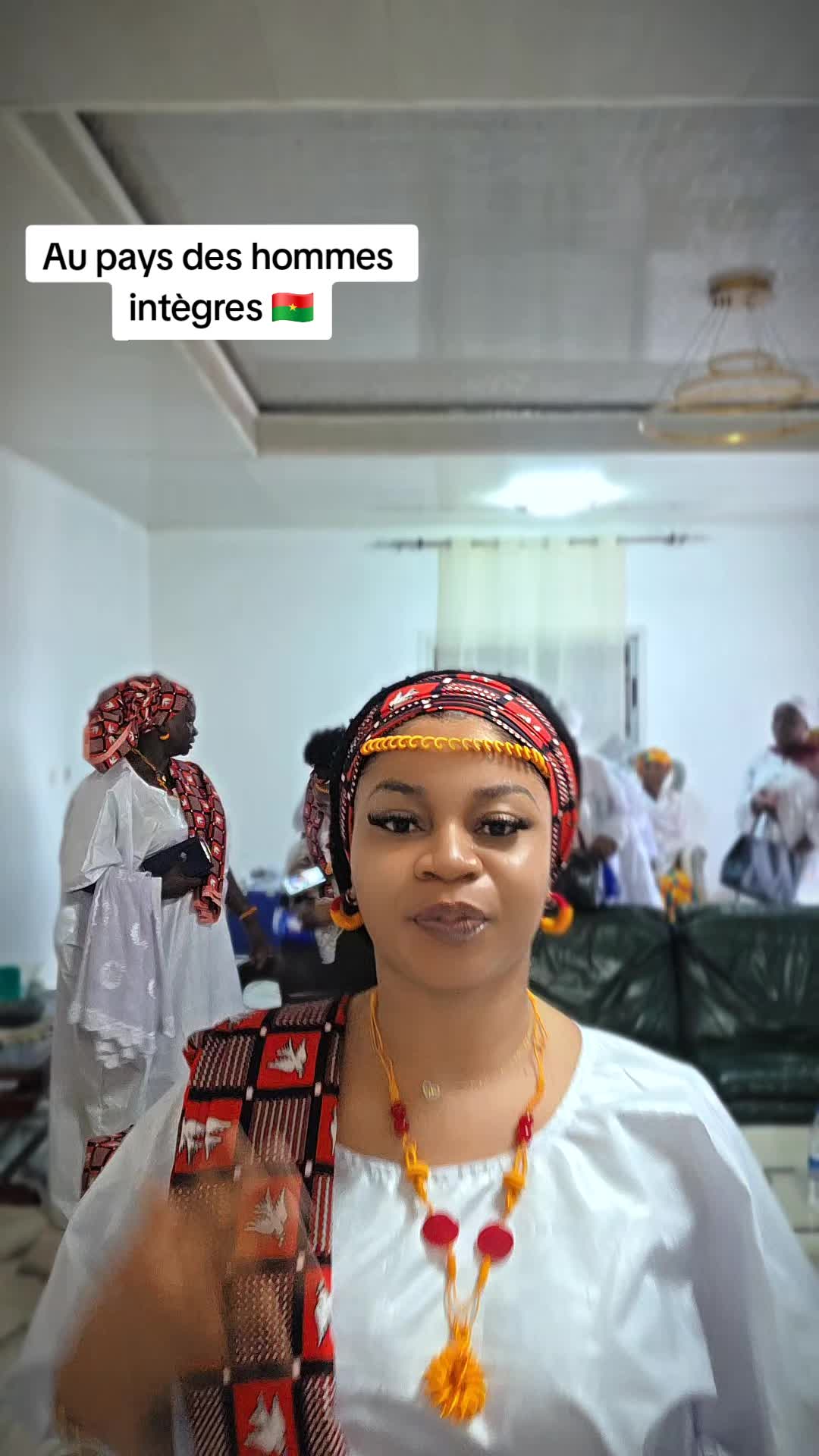 @Chicmadam Chic🇨🇮
