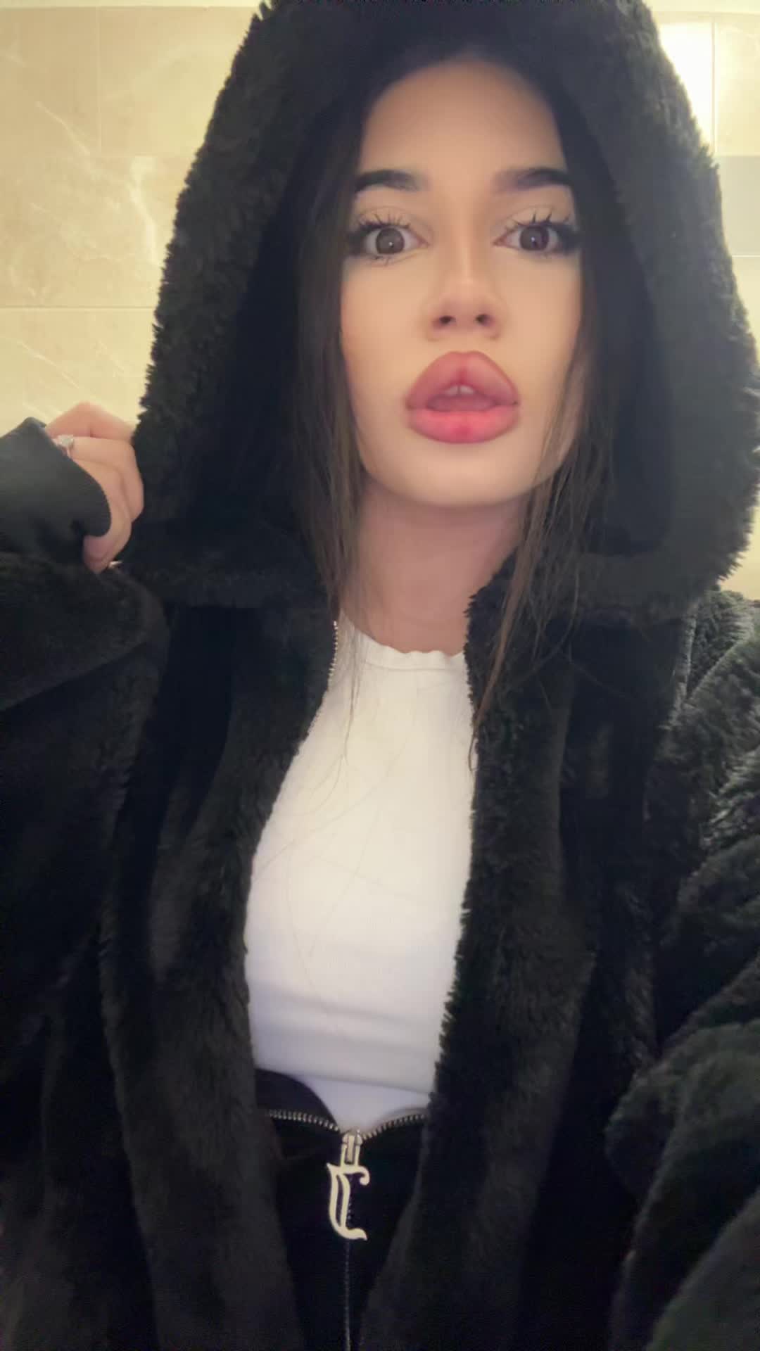 @Алитишка