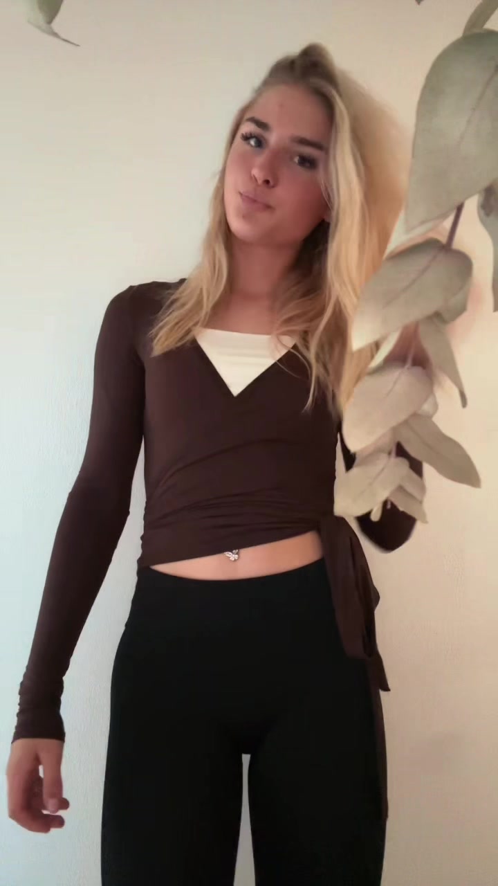 @👸🏼