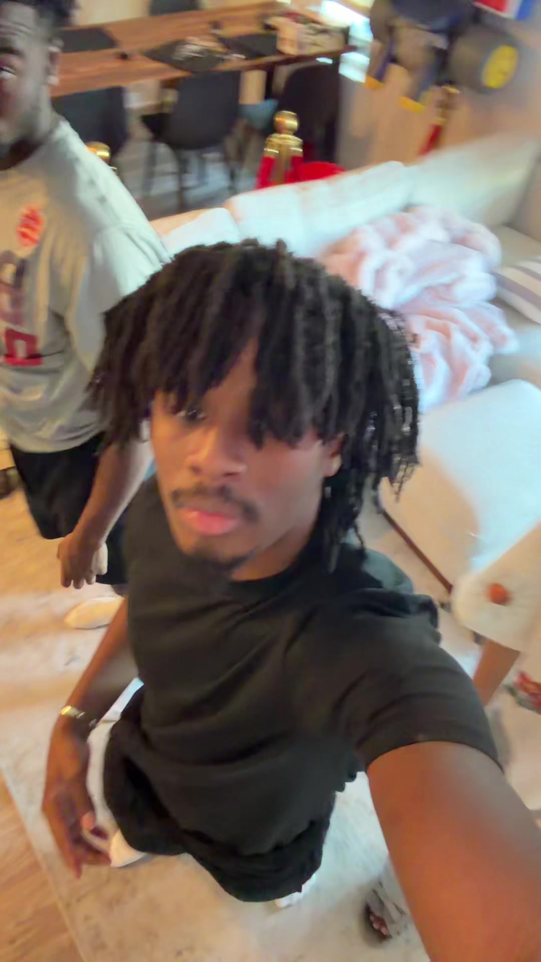 @JR