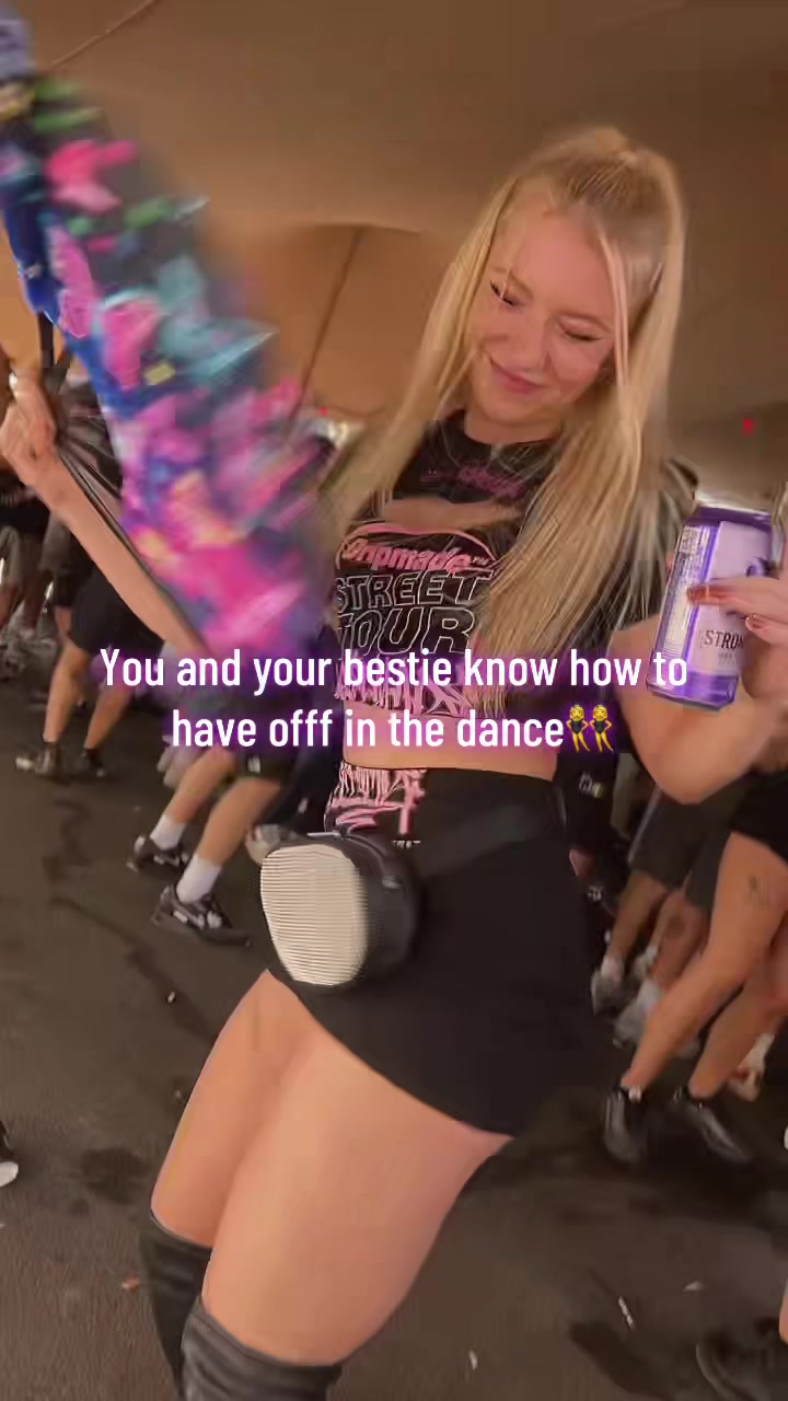 @Chloe🍯🦋