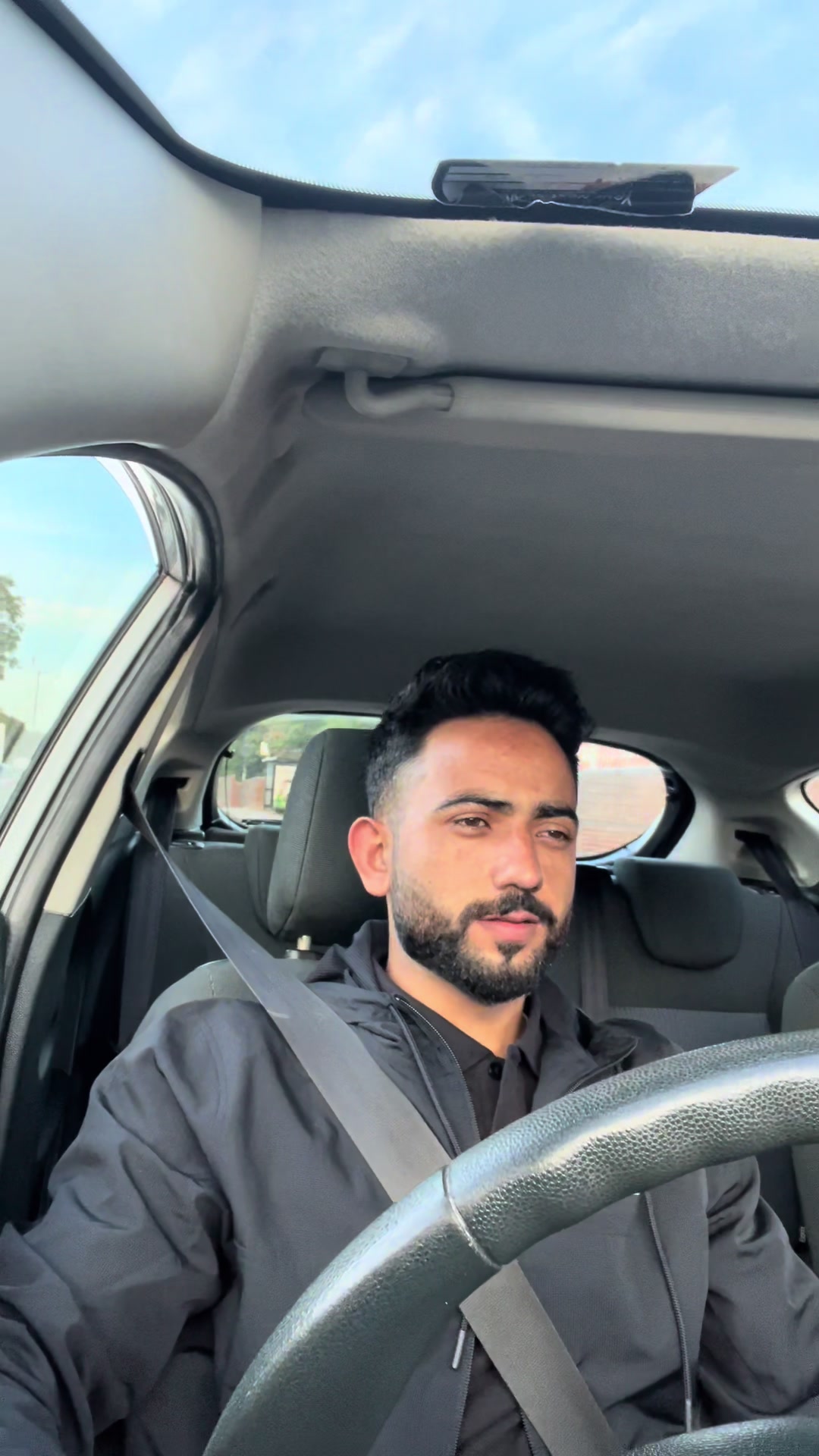 @اکمل سدوزئی🇬🇧