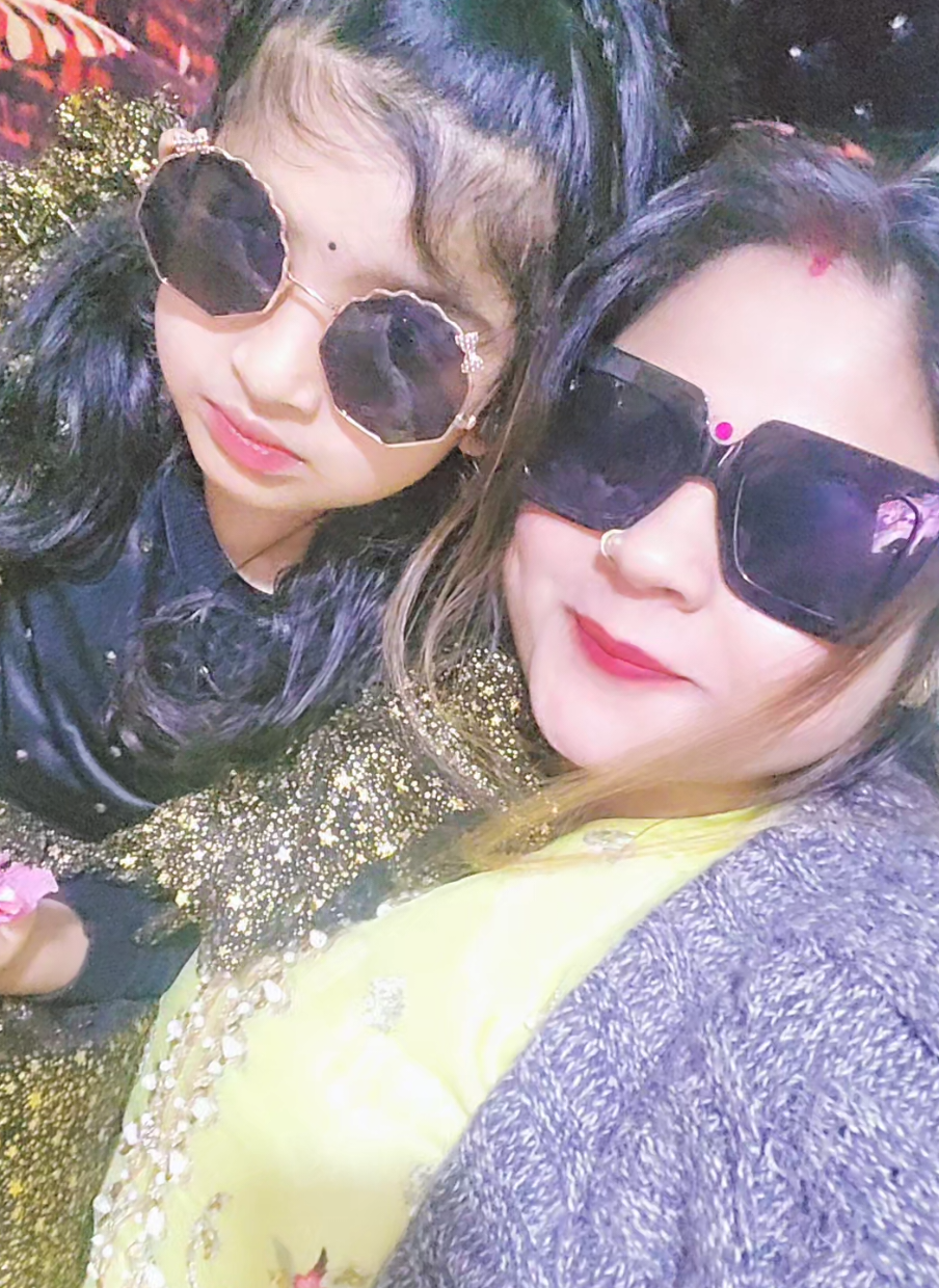@MAAHI NEGI 👸