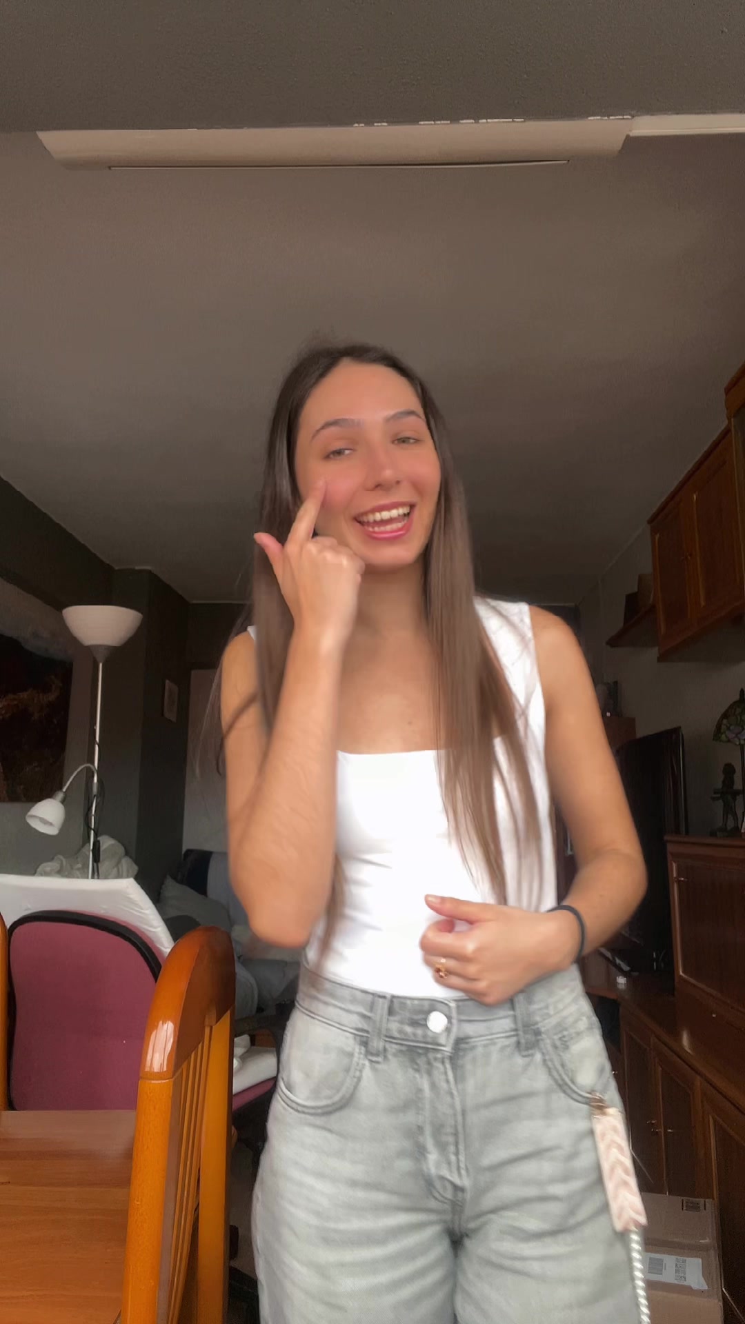 @Elenita