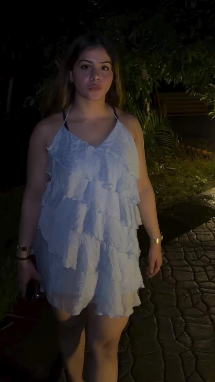 @Mona Kaur (India)