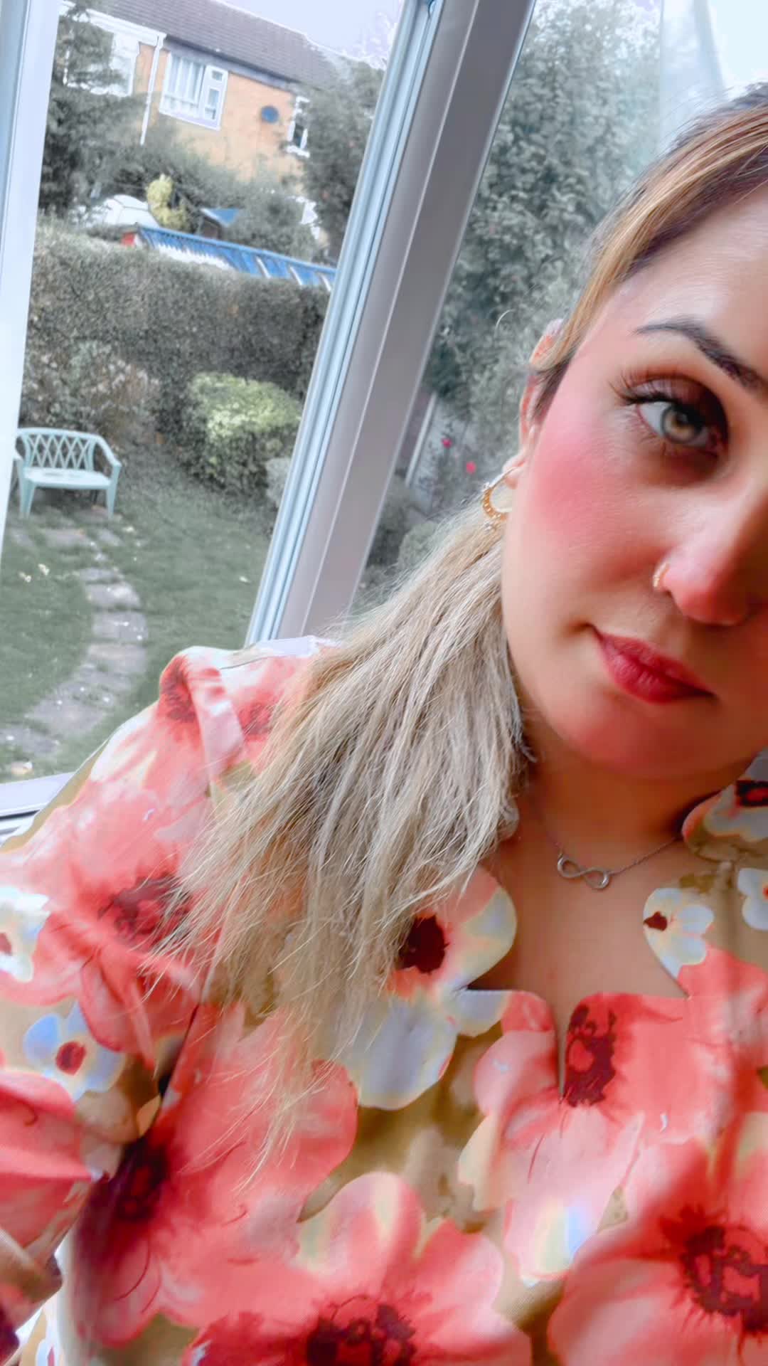 @🌙 F𝓪𝓵𝓪𝓴 🌸 P𝓪𝓻𝓲 ✨