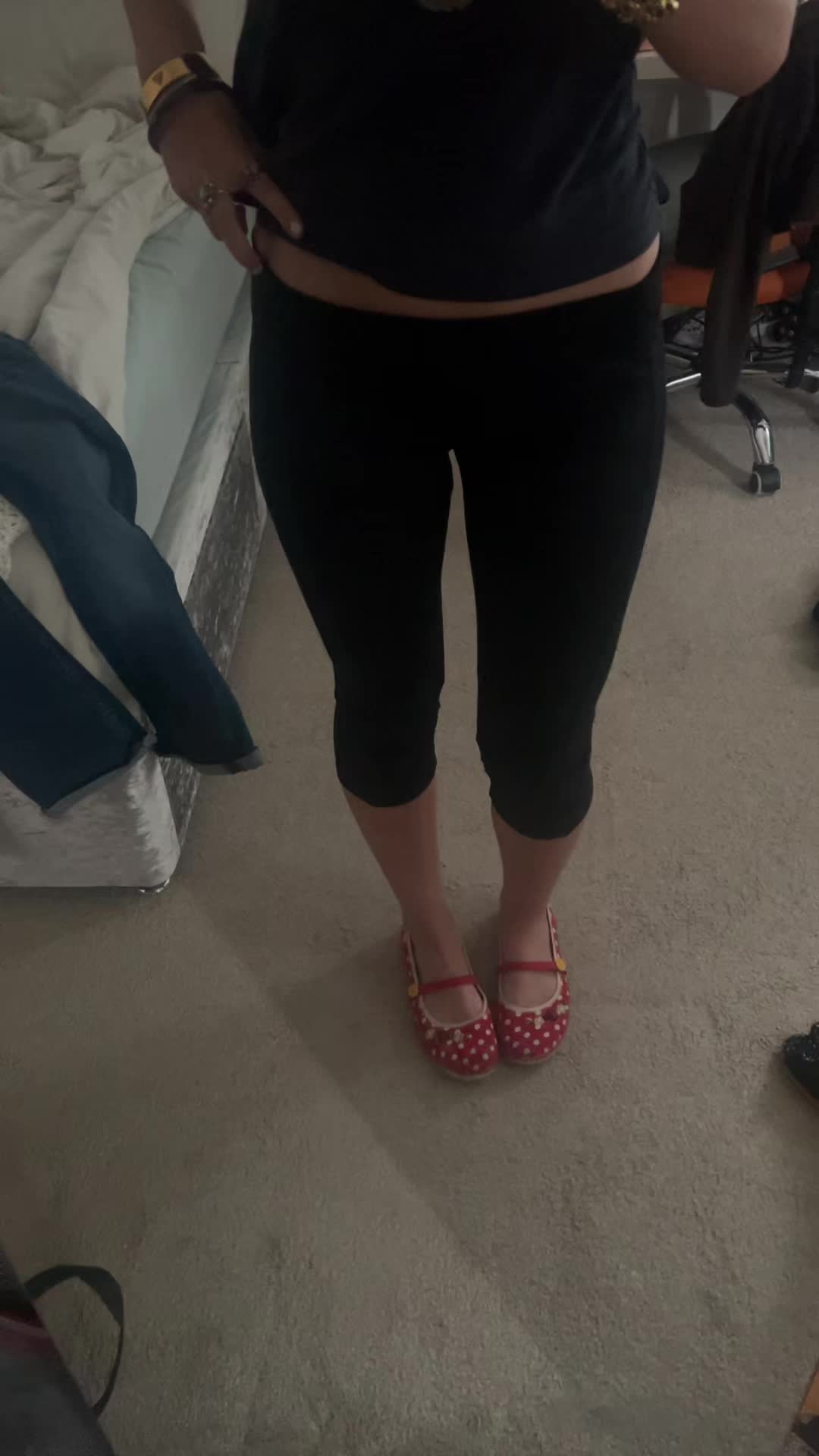 @Blondie
