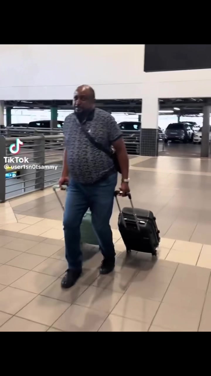 @iamzeezo_.