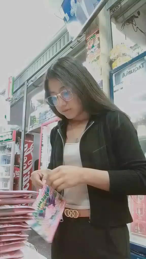 @Carlita😊☺️