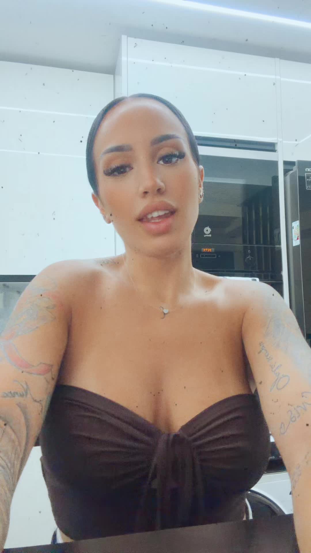 @evittaballesteros