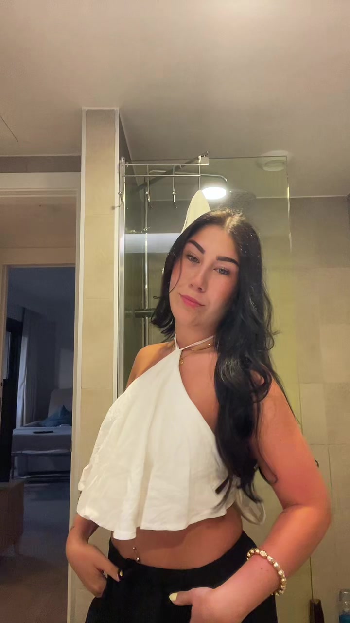@Laura Silva