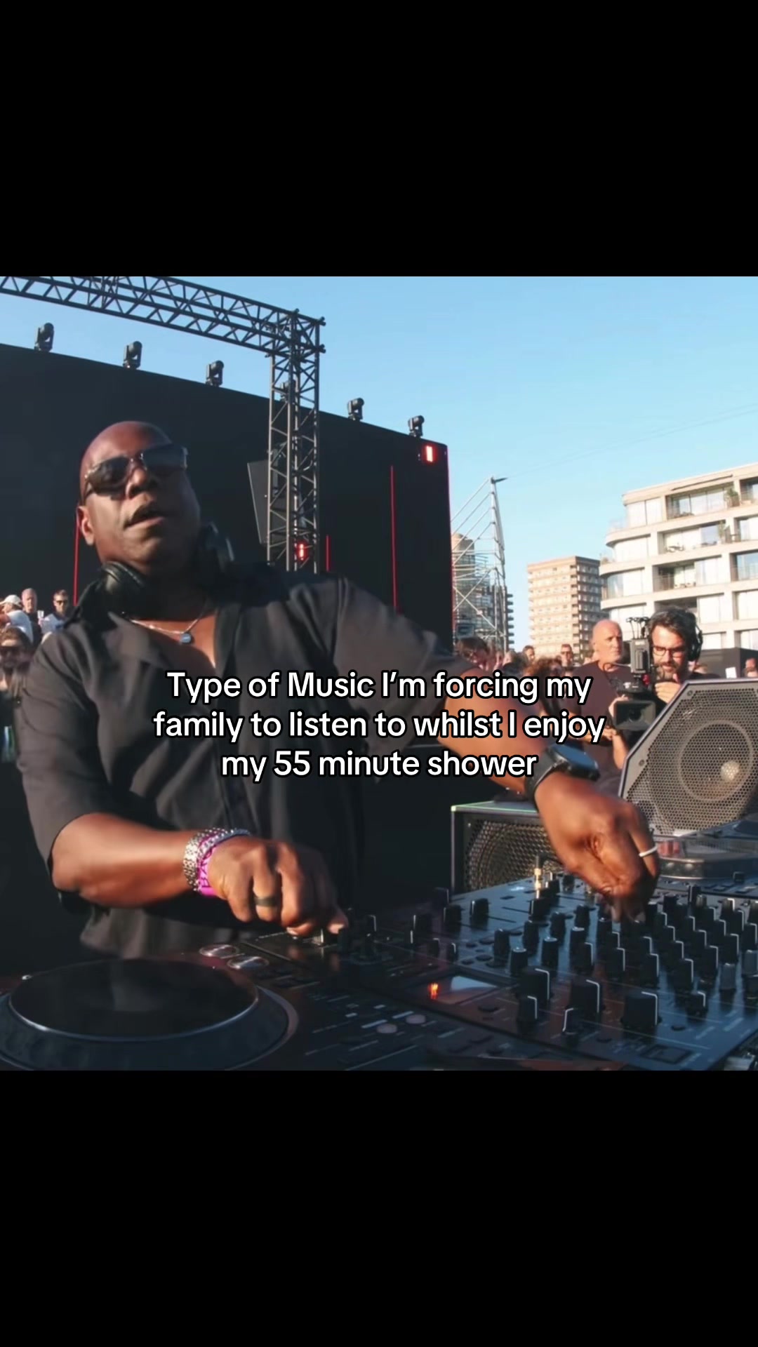 @Decks & Drops