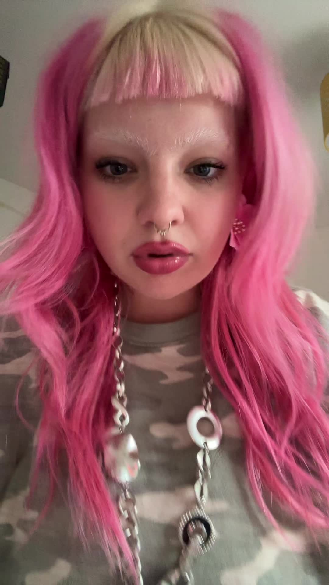 @layla_mc3
