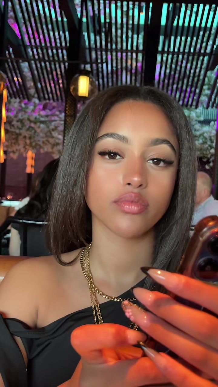 @&Iacute;saa