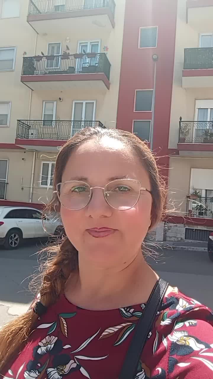 @Ionela-Gyna Popescu