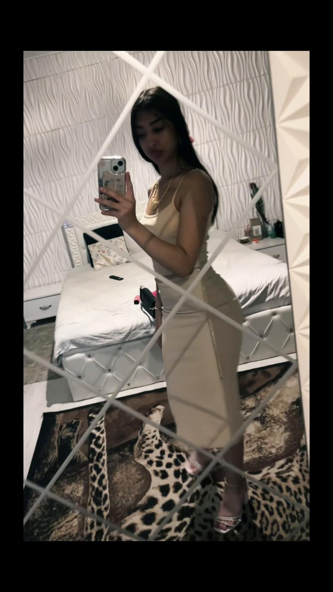 @𝕮𝖎𝖓𝖙𝖎💋