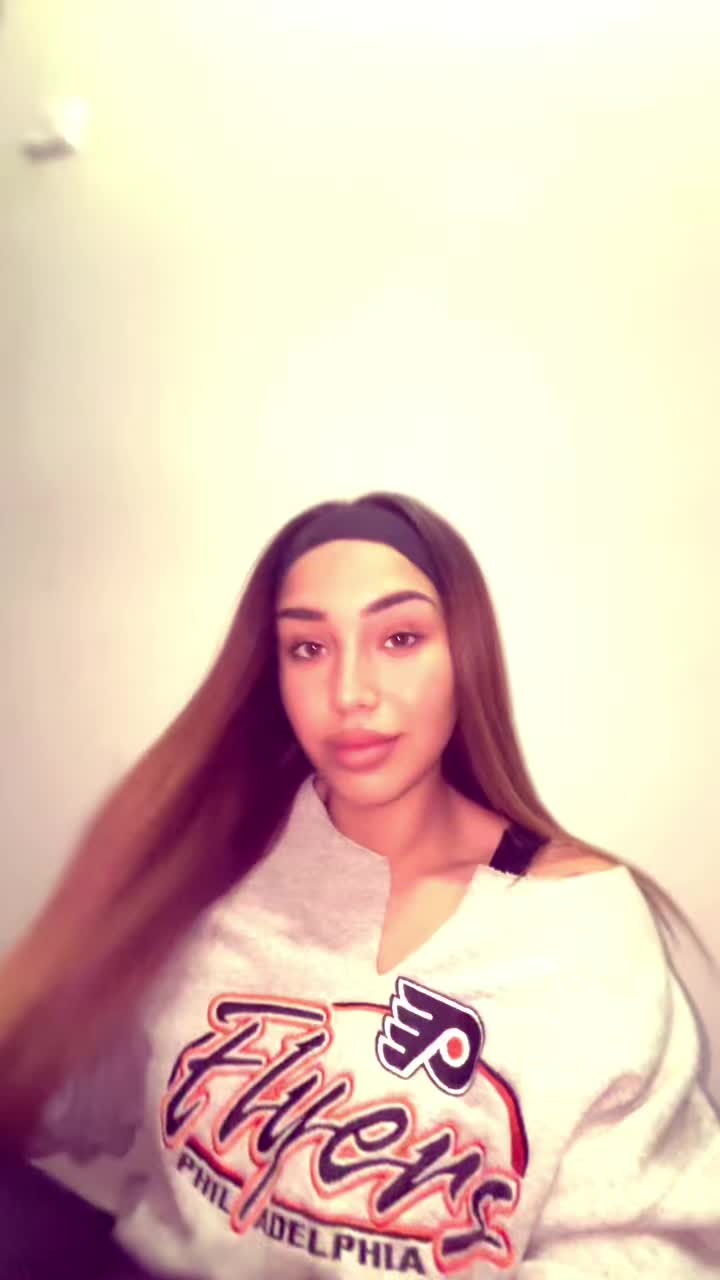 @Morales_Gabriella