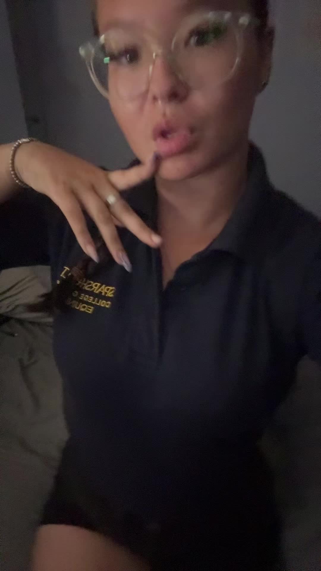 @Tia