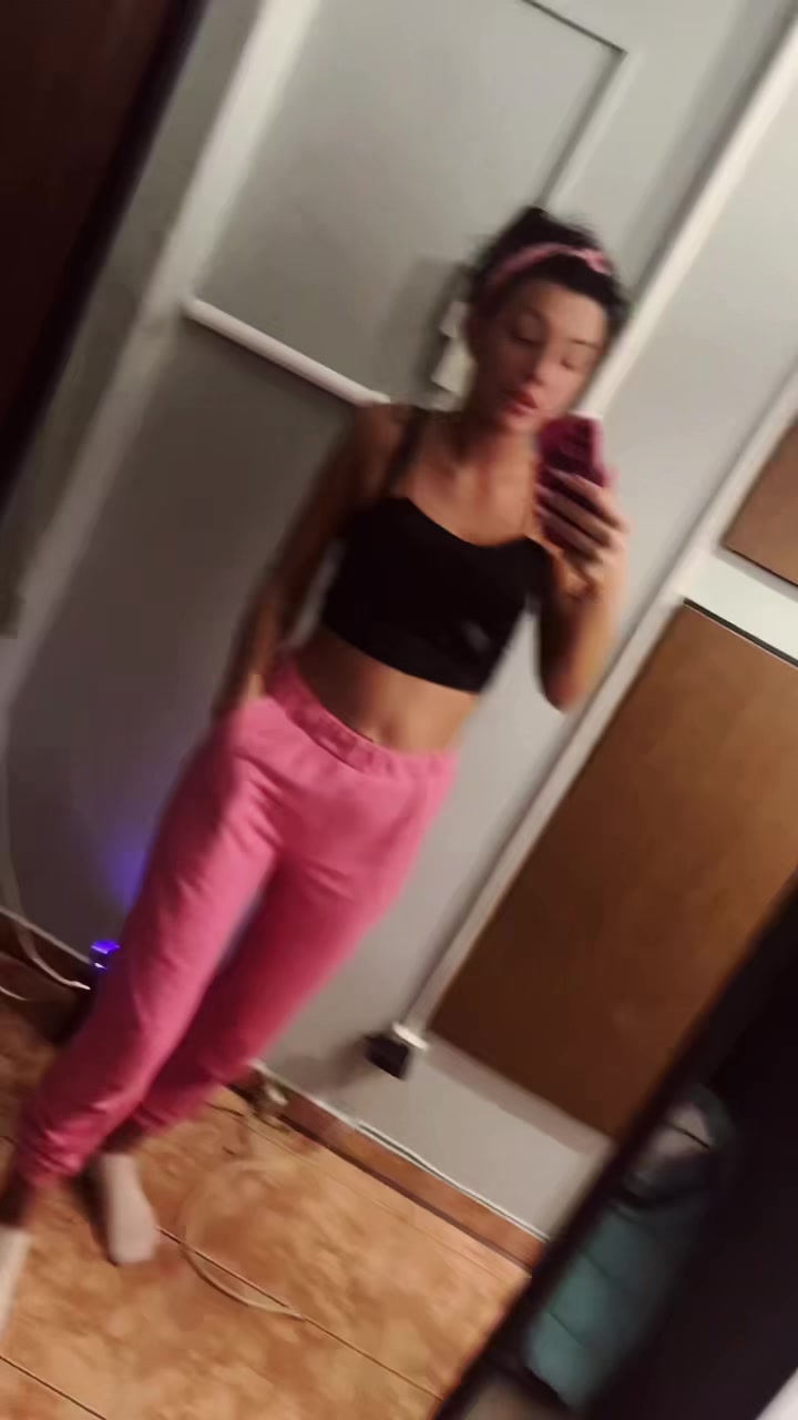 @Angela Na
