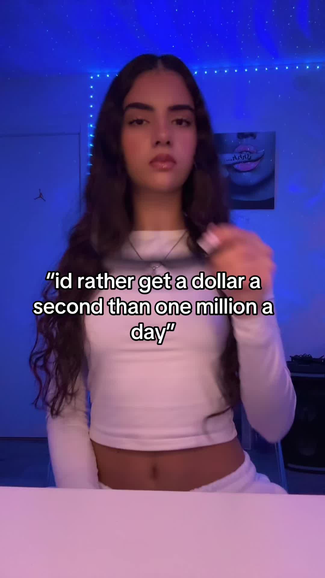 @👠