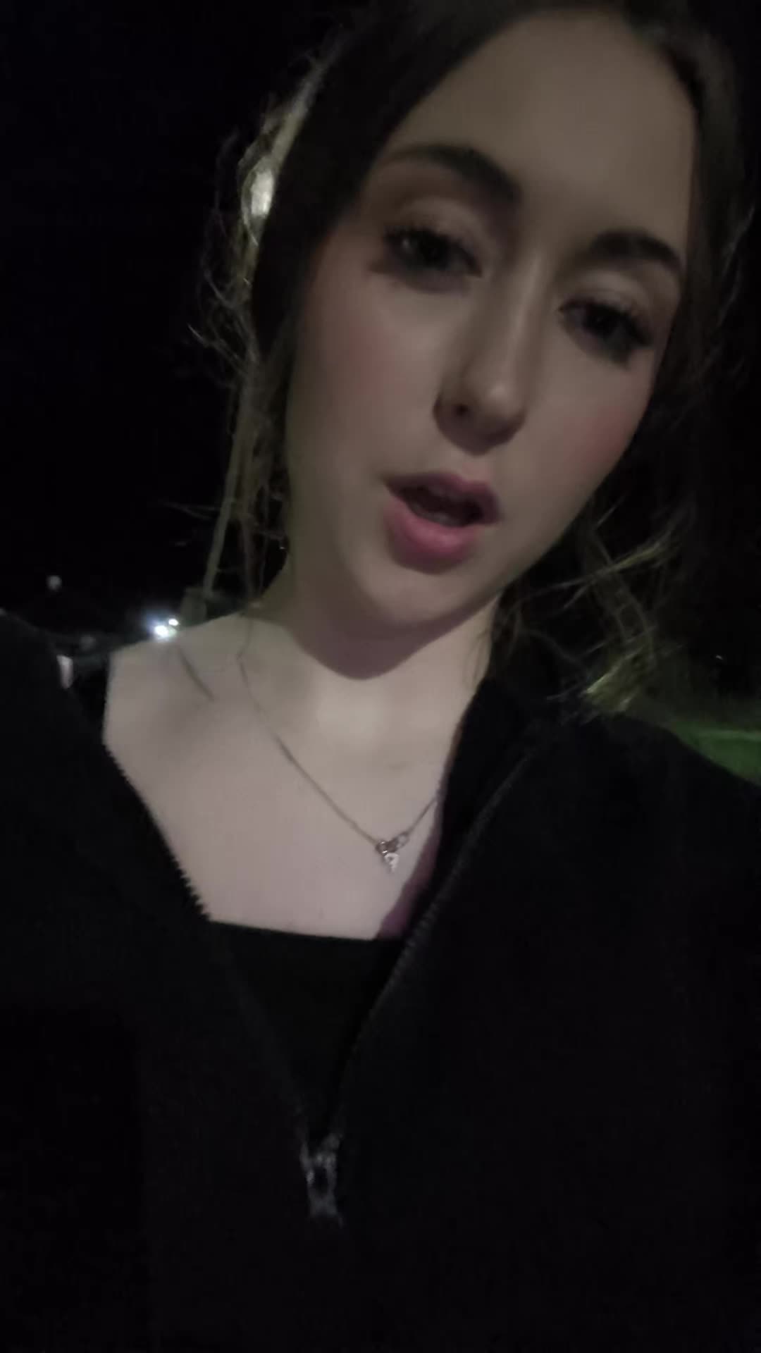 @𝒓𝒐𝒎𝒂𝒏𝒐𝒘𝒂