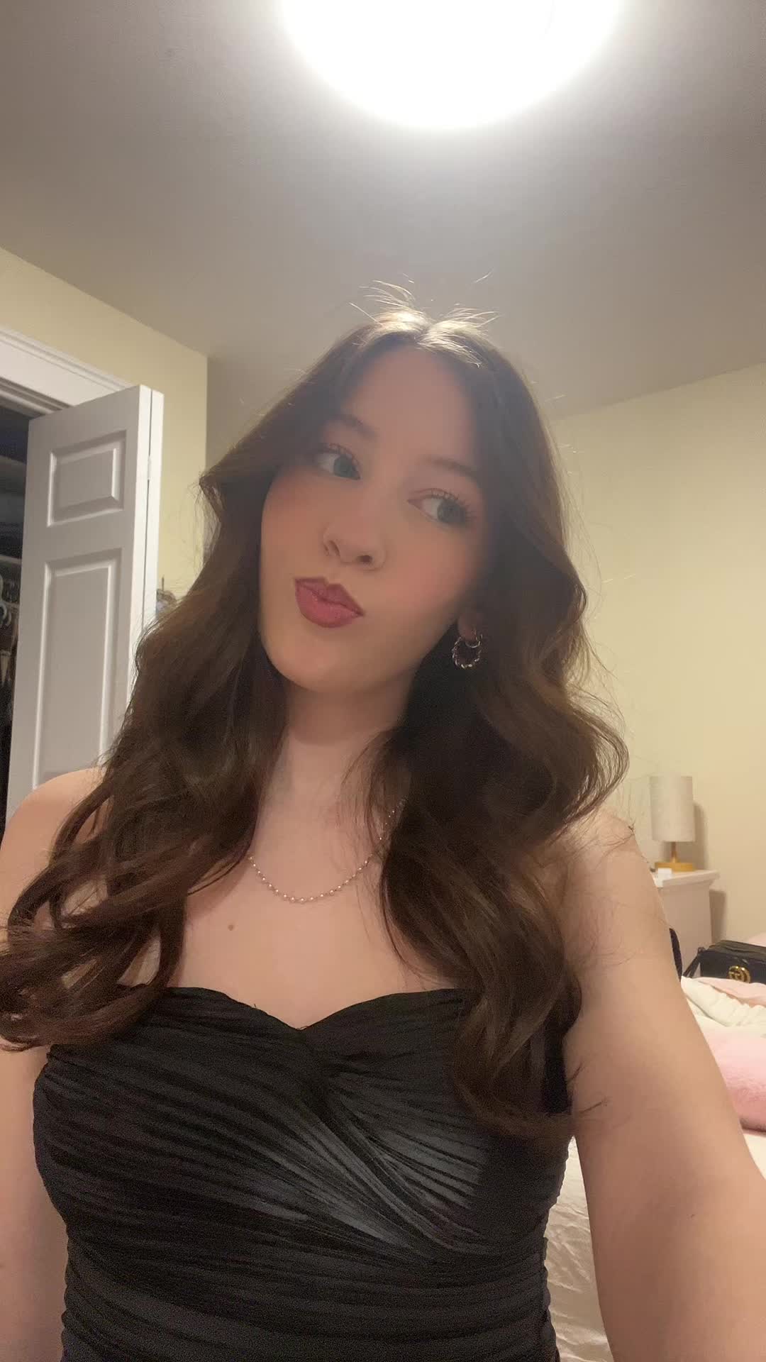 @ellamacraee_