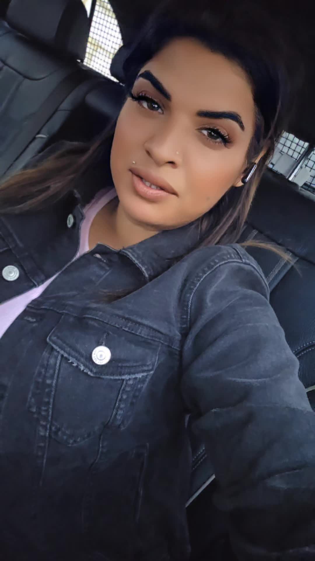 @morenaaa