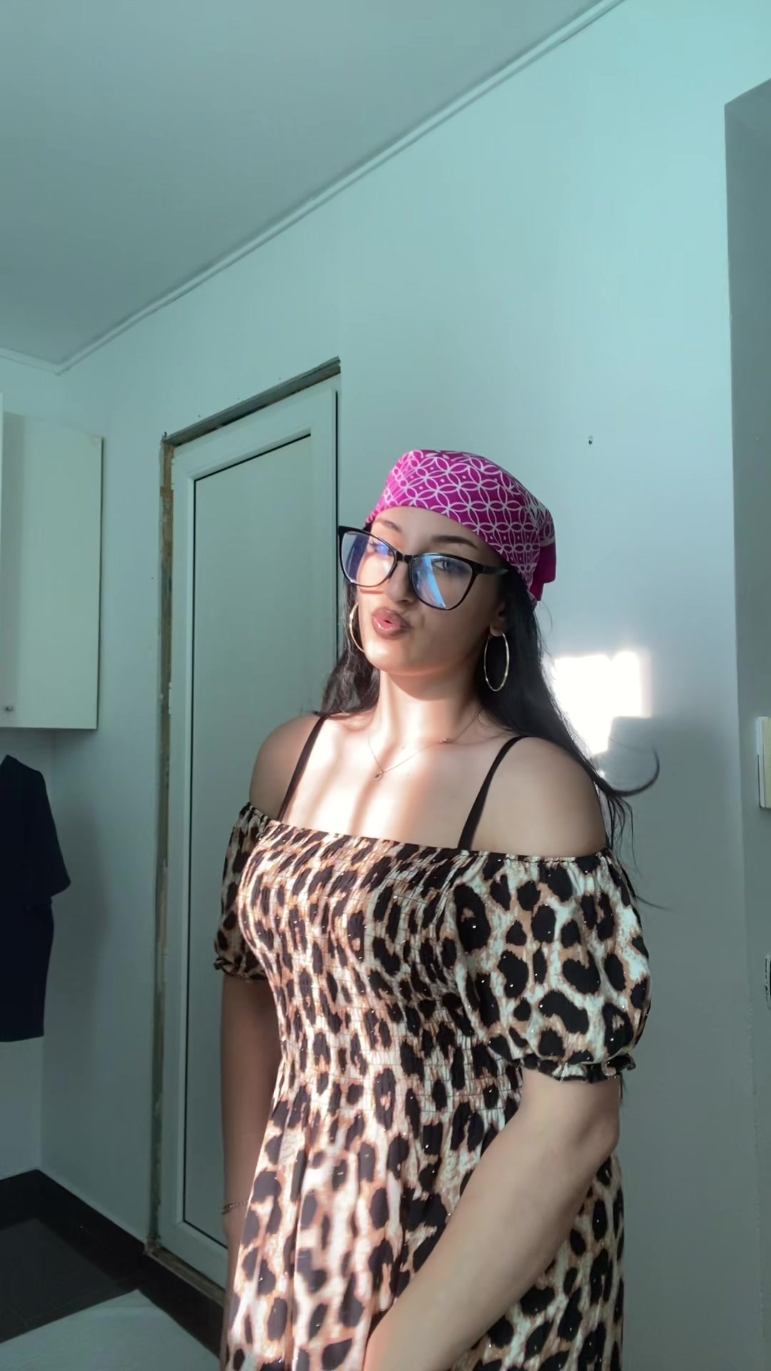 @ale.