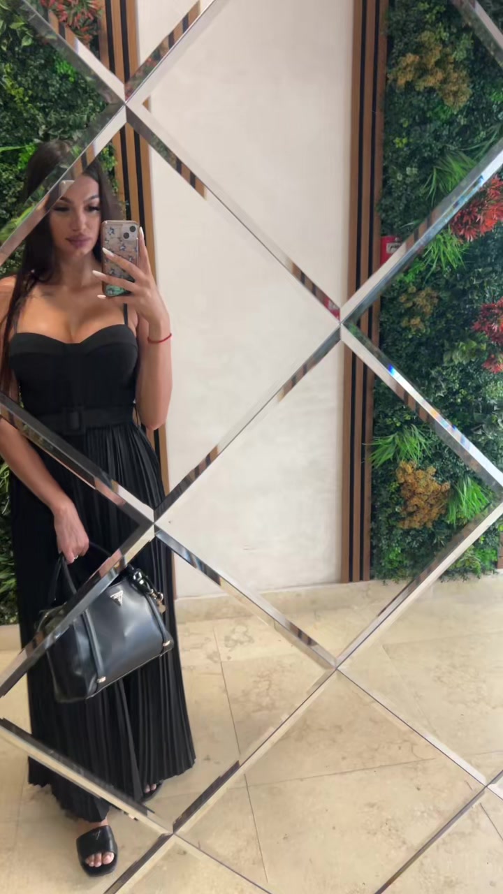 @Mariana MC