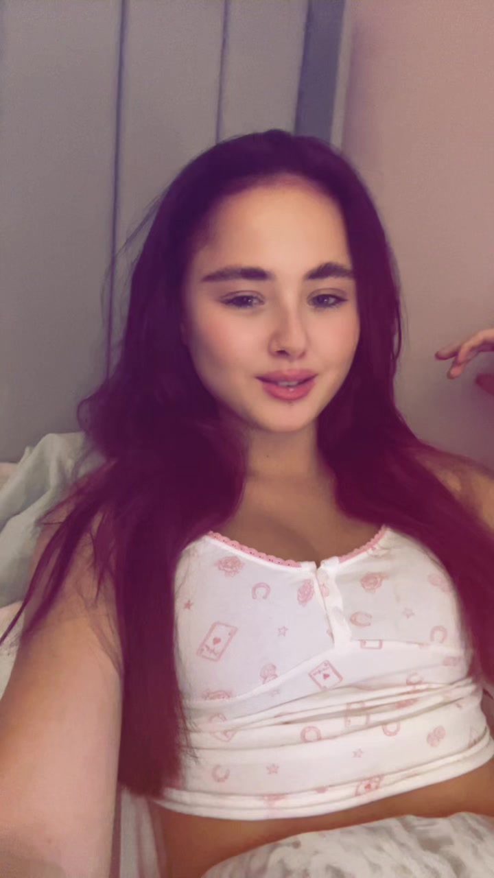 @LilJessiee🦋