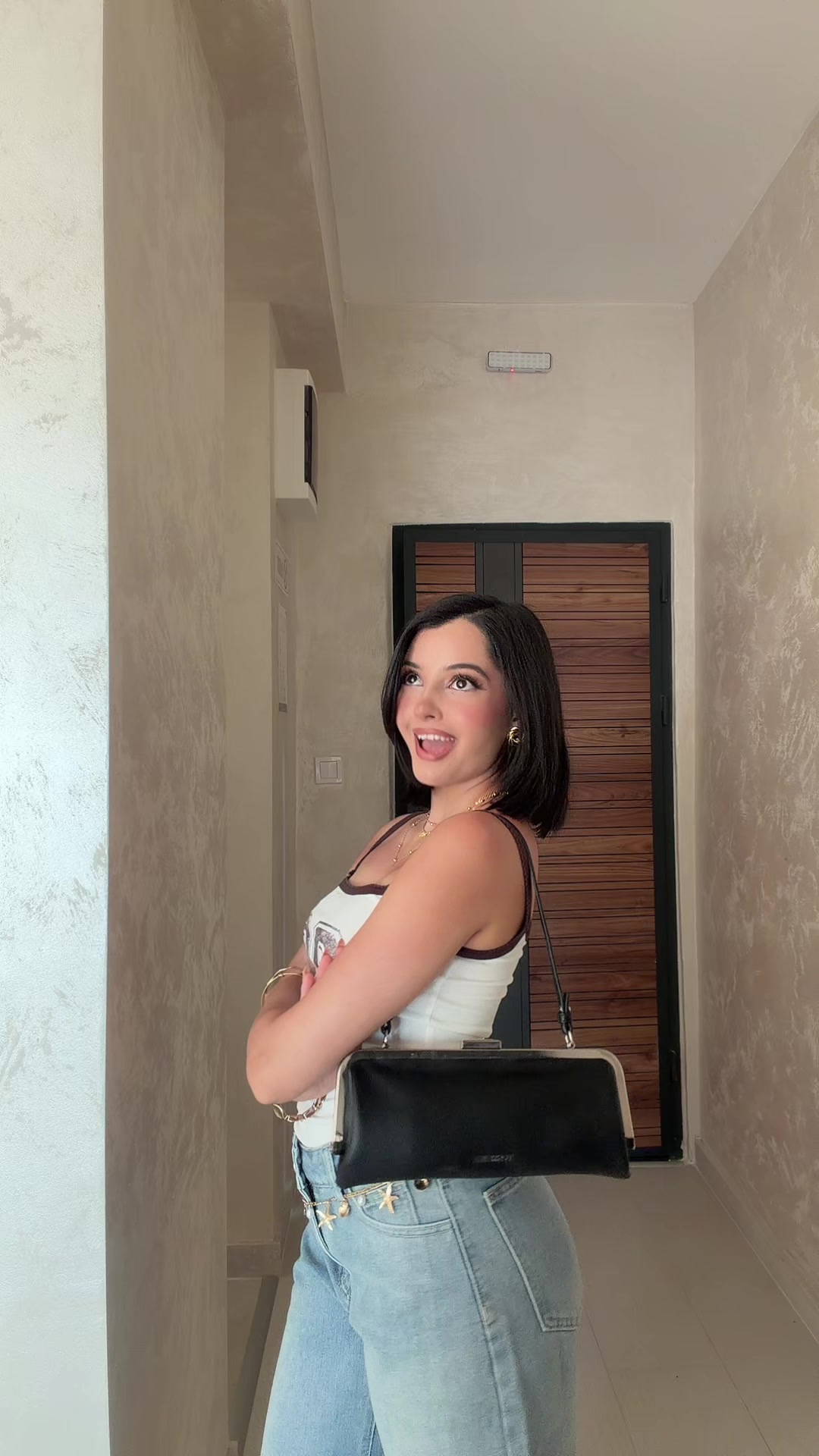 @Amishakarki🕉️🧿