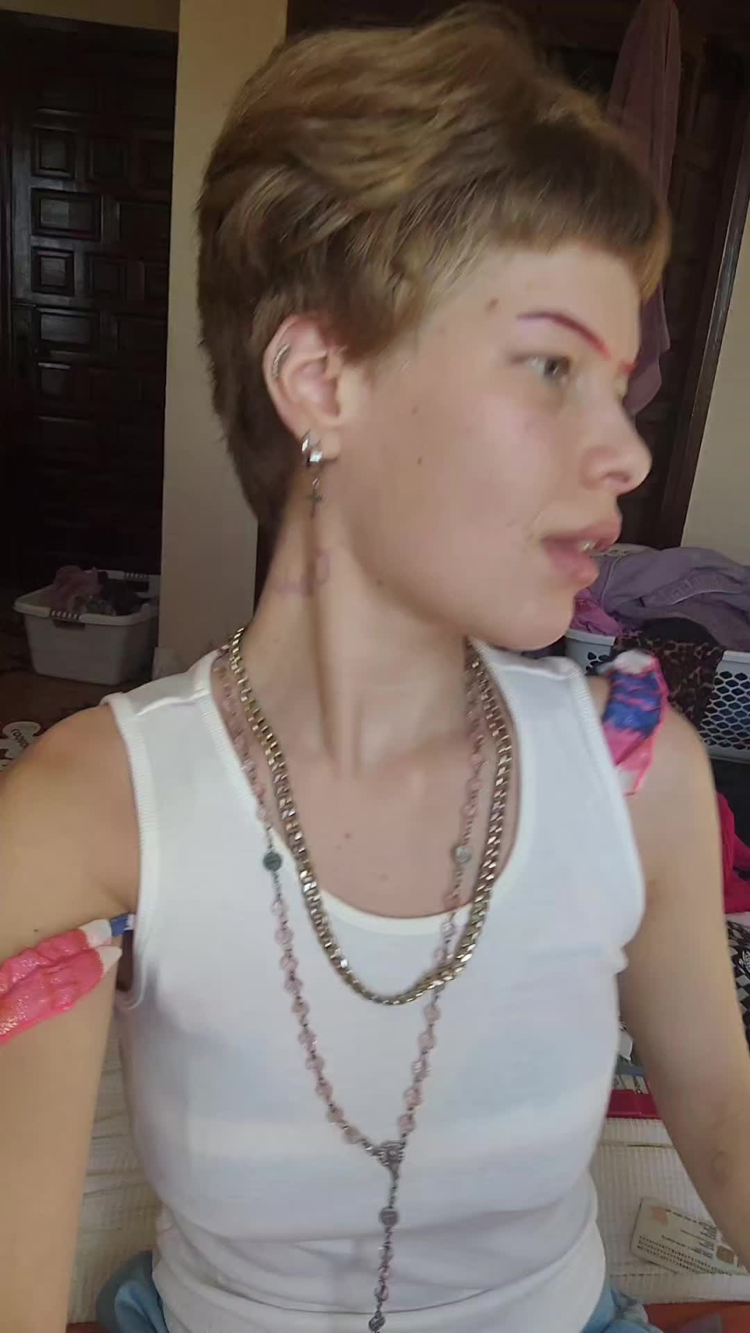 @DeeDee_Lila_Narcos