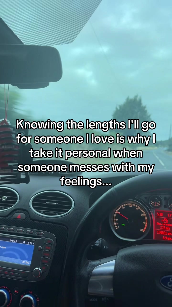 @Kayleigh🖤
