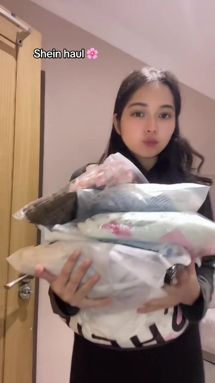 @Monika Acharya 🇳🇵🇬🇧