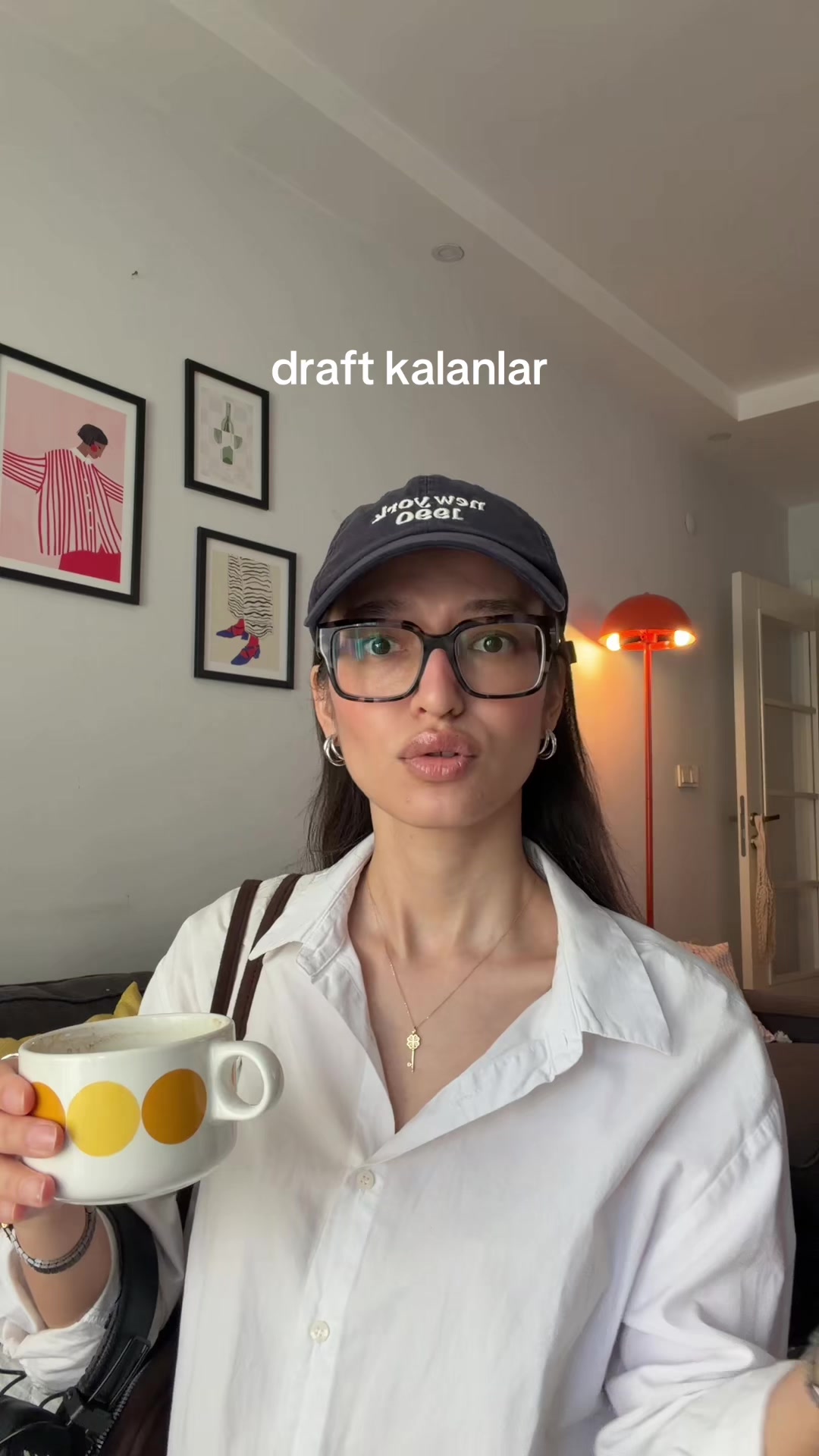 @İndira🫐